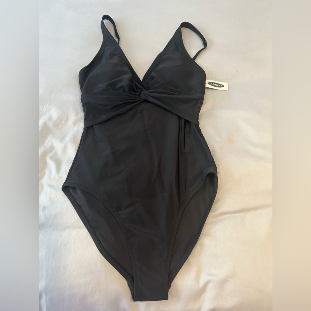 Old Navy one piece swimsuit